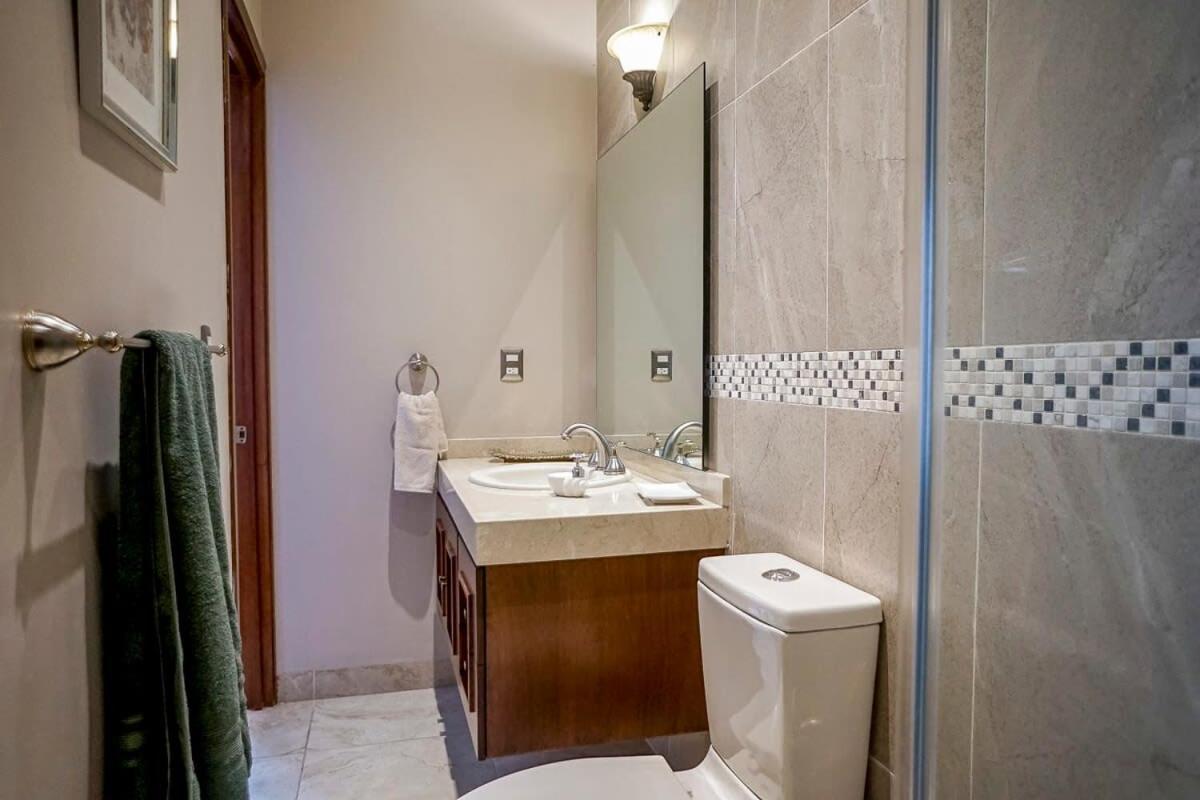Lujoso Departamento En Leon Apartment Bagian luar foto